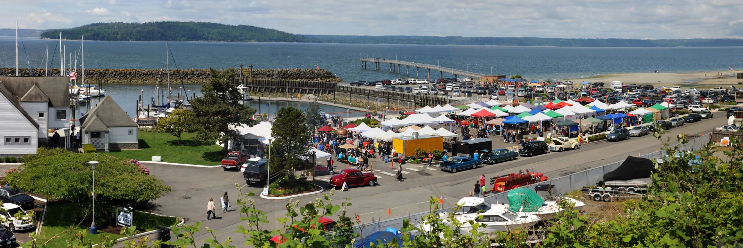 Fast, simple, and stress-free moves for families and businesses across Des Moine, WA